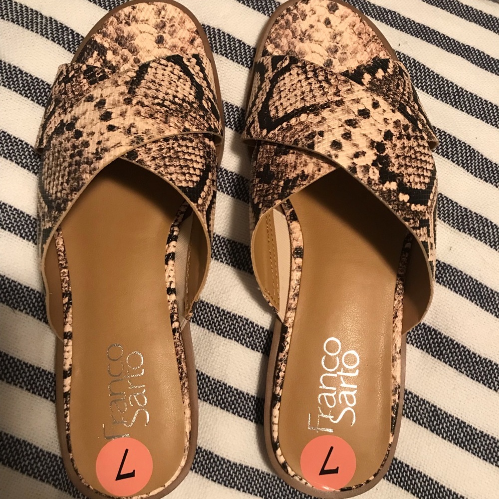 Women’s sandals